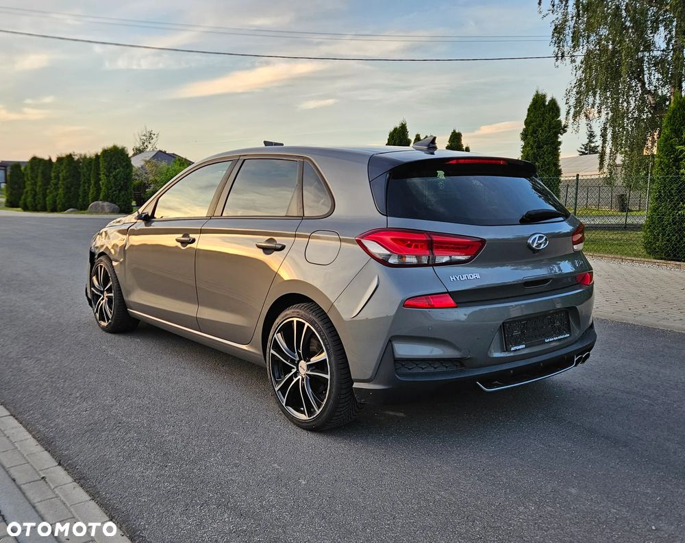Hyundai i30 N - 12