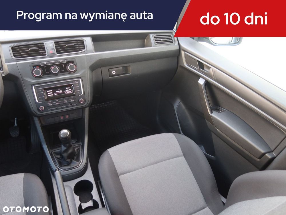 Volkswagen Caddy - 10