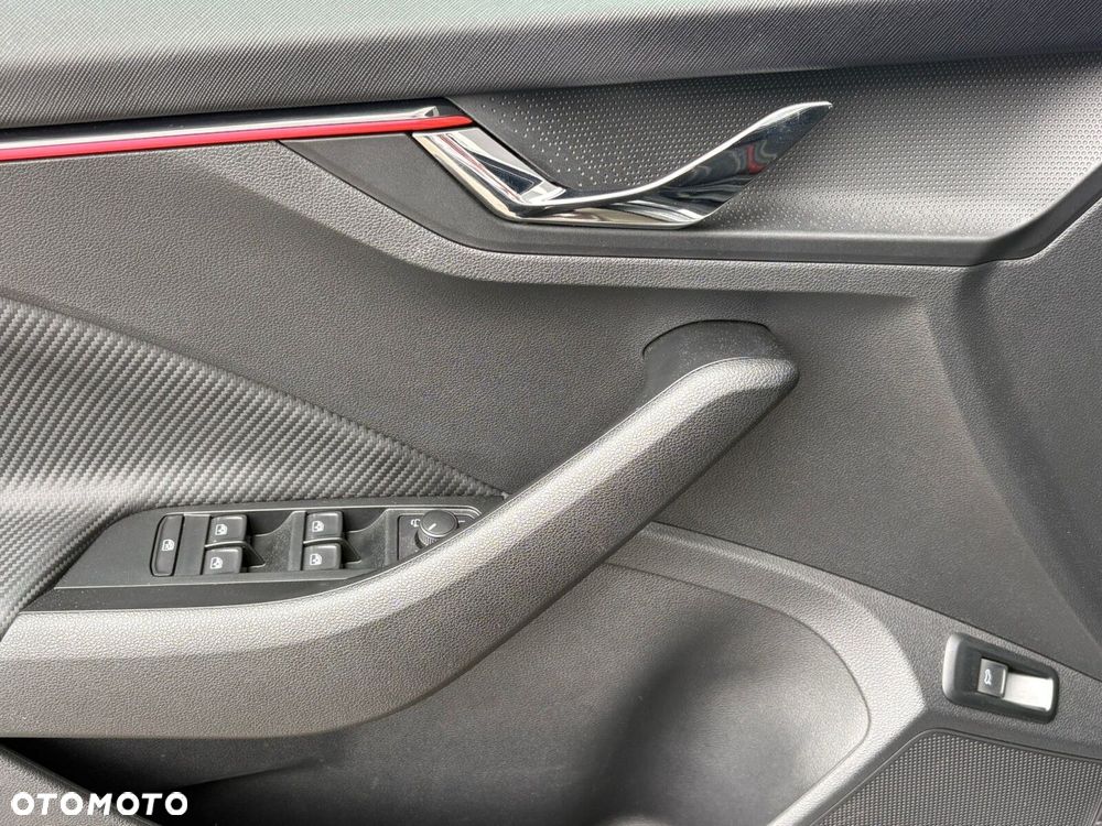 Skoda Kamiq 1.5 TSI Monte Carlo DSG - 12