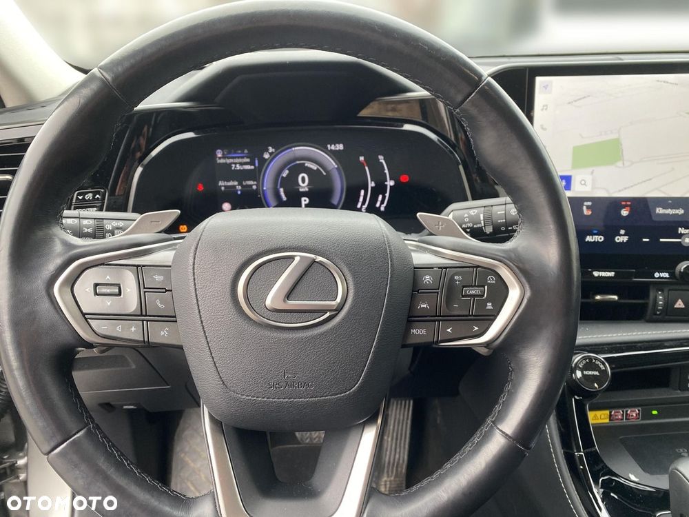Lexus NX 350h Prestige AWD - 18