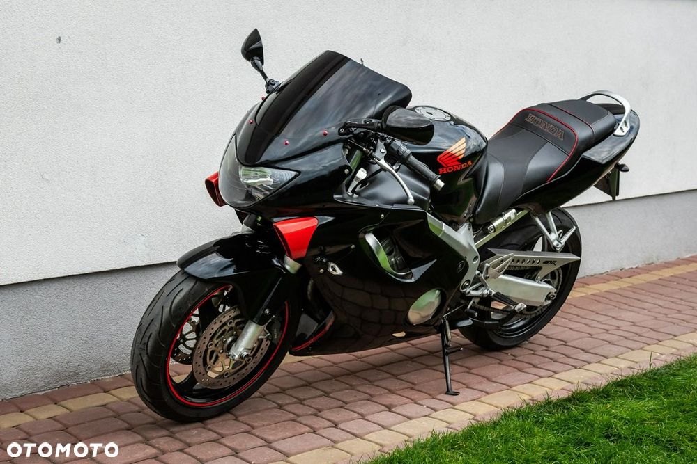 Honda CBR - 6