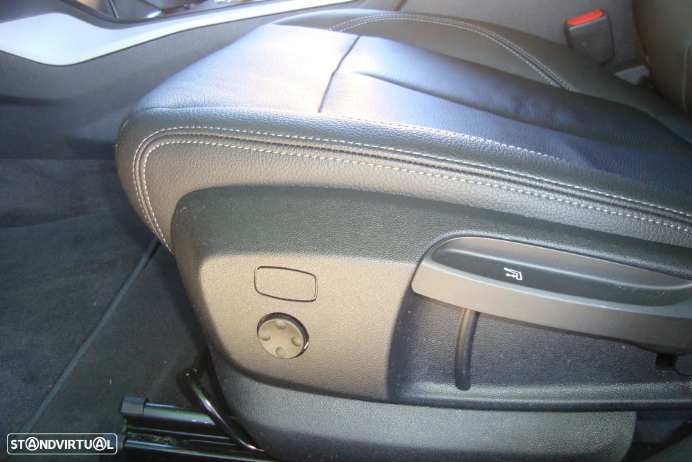 BMW 118 i Line Sport Auto - 39