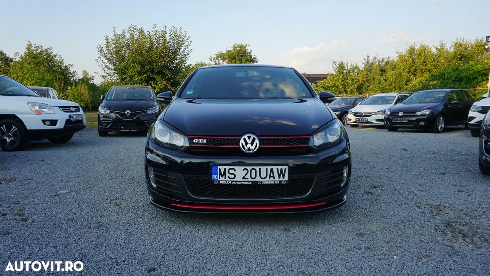 Volkswagen Golf 2.0 GTI - 2