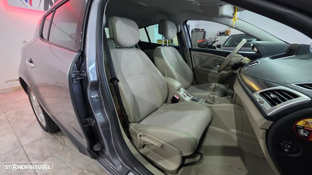Renault Mégane 1.5 dCi Luxe - 22