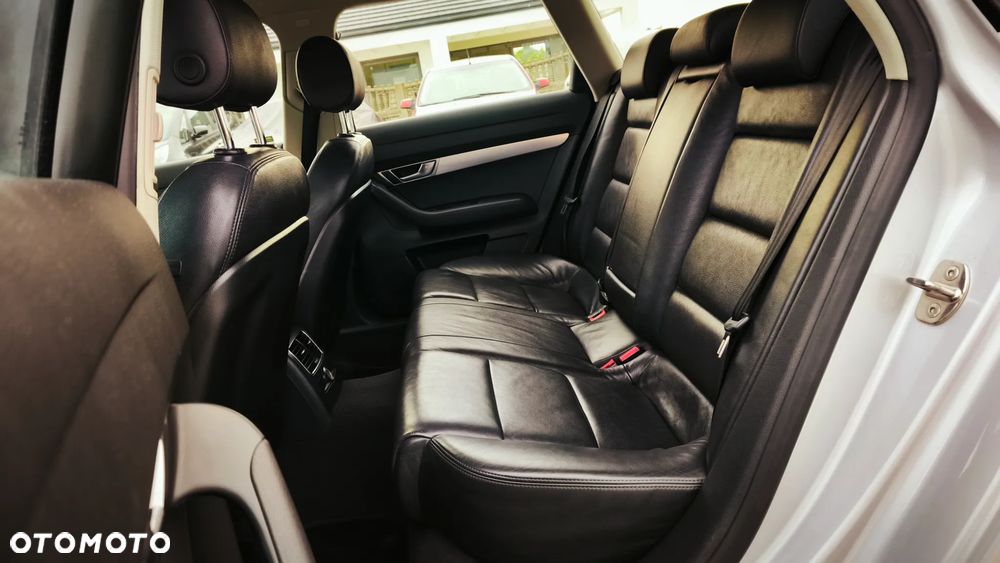 Audi A6 Avant - 28