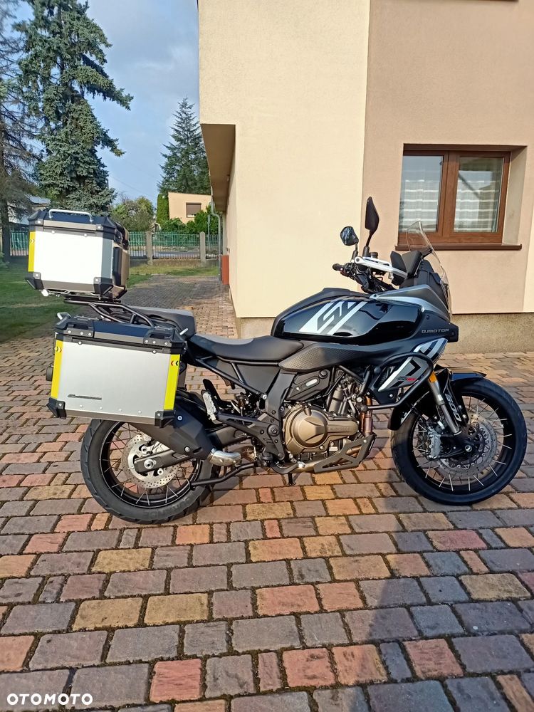 QJMOTOR SRT 600SX - 2