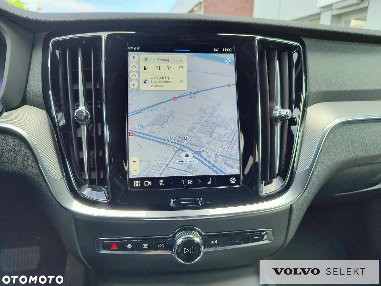 Volvo V60 Cross Country - 33