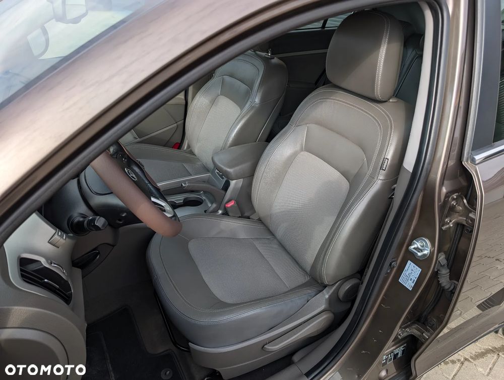 Kia Sportage 1.6 GDI Business Line L 2WD - 33