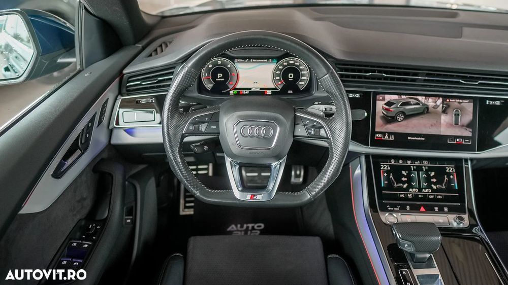 Audi Q8 - 10
