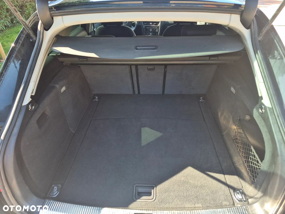 Audi A4 Avant 2.0 TDI - 11