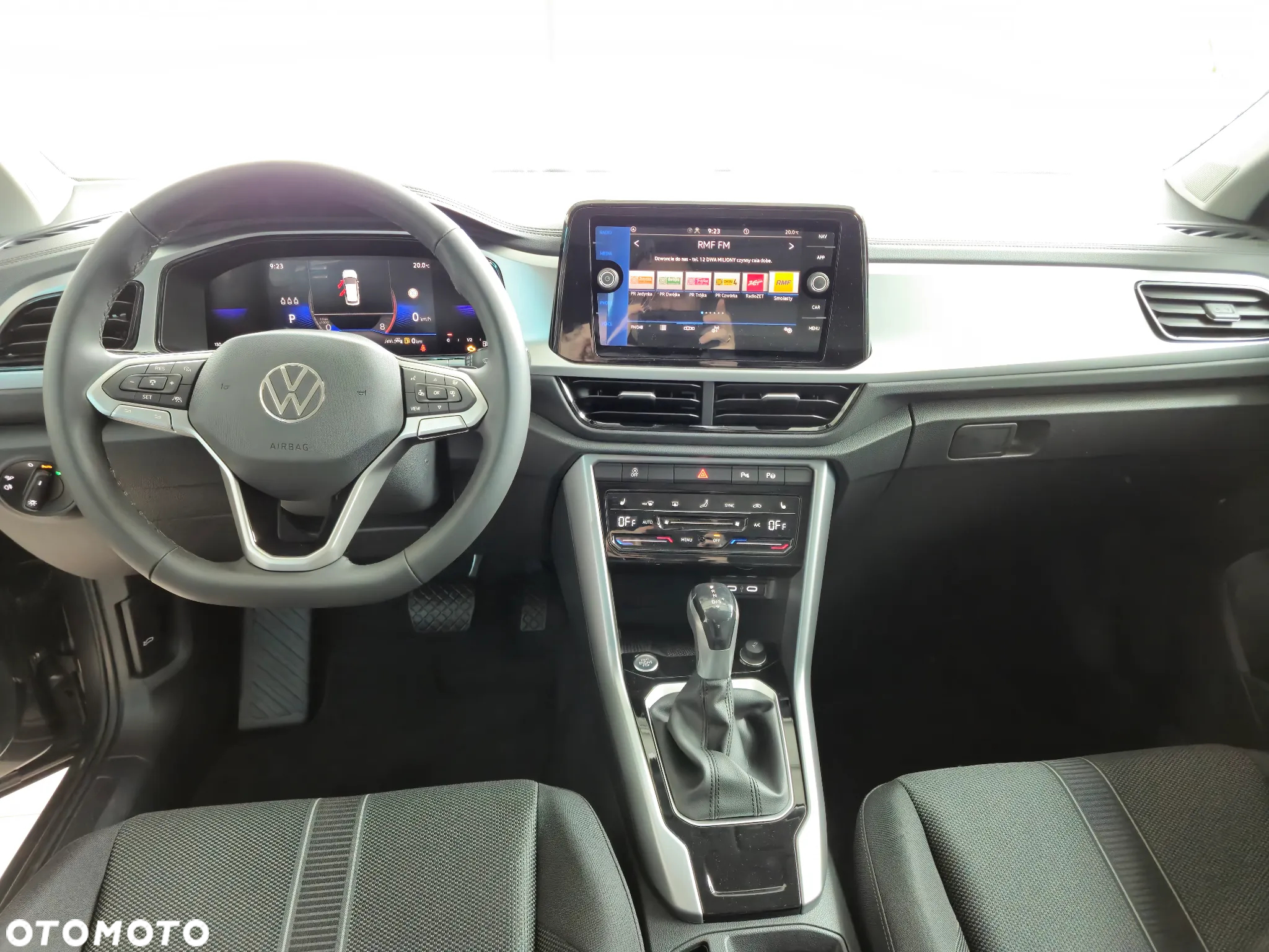 Volkswagen T-Roc 1.5 TSI Life Plus DSG - 11