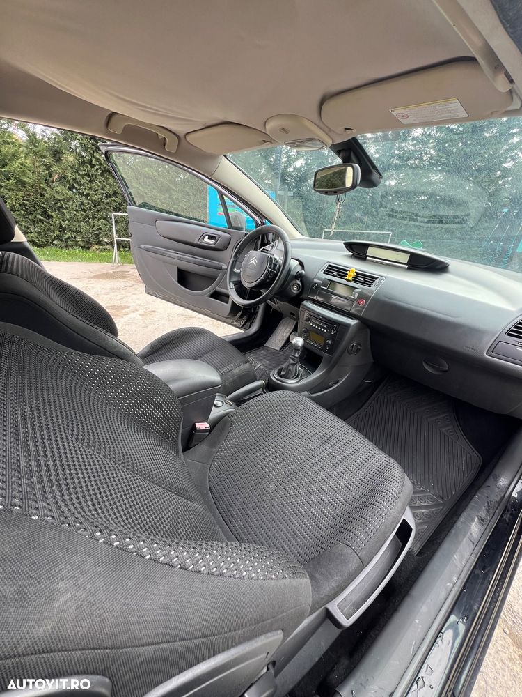 Citroën C4 1.6 HDi 16V VTR - 7