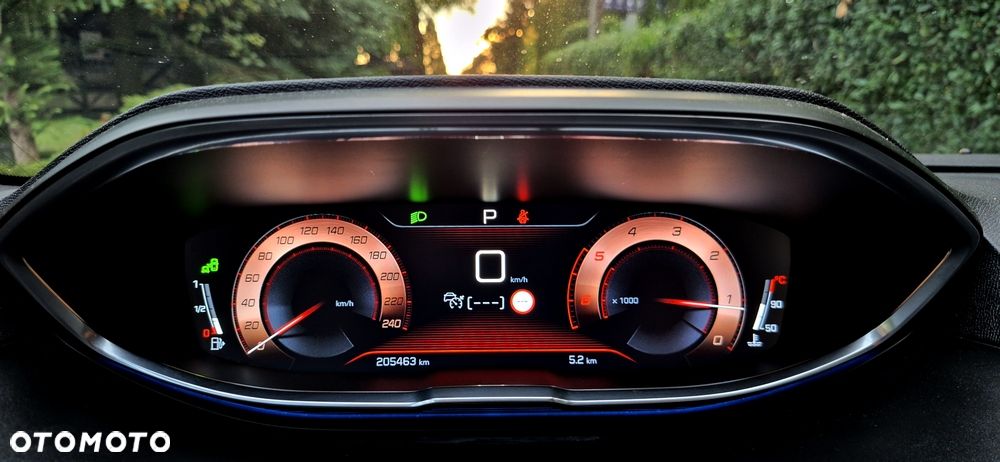 Peugeot 3008 BlueHDi 180 Stop & Start EAT8 GT - 21