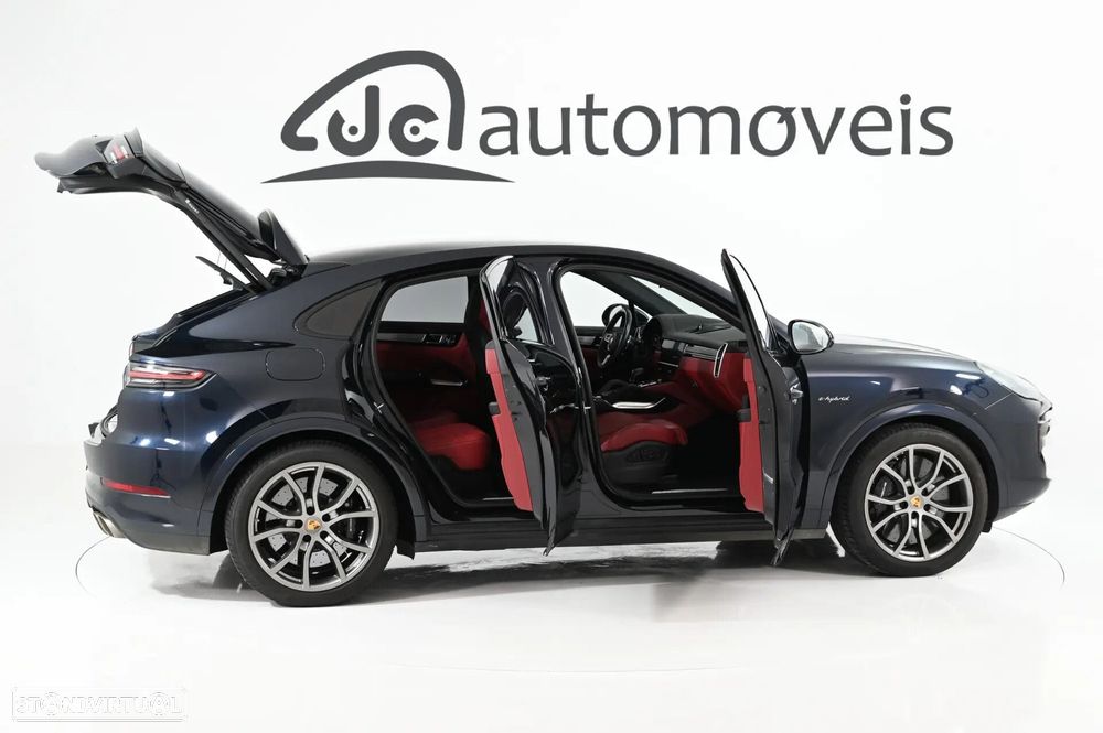 Porsche Cayenne Coupé Turbo S E-Hybrid - 6