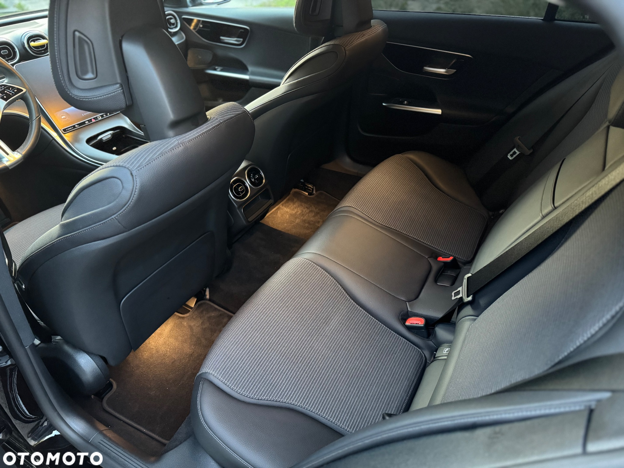 Mercedes-Benz Klasa C 220 d T 9G-TRONIC Avantgarde - 10