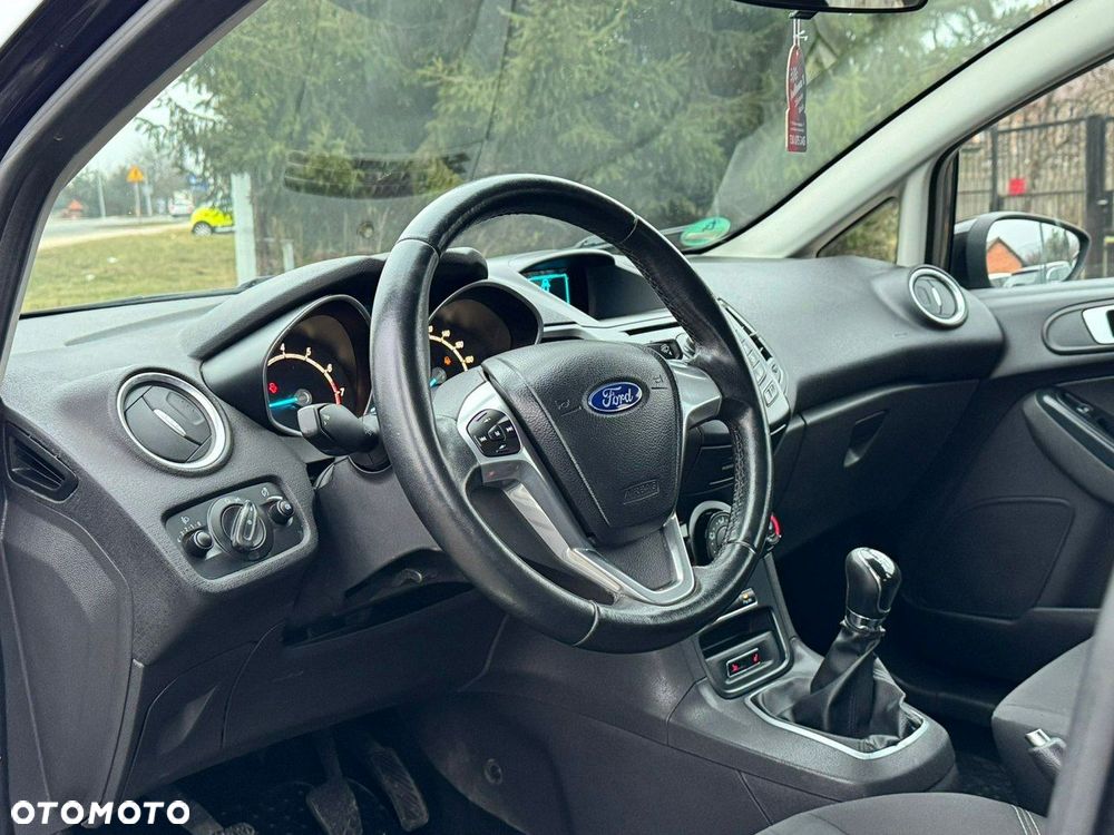 Ford Fiesta 1.0 Trend EU6 - 17