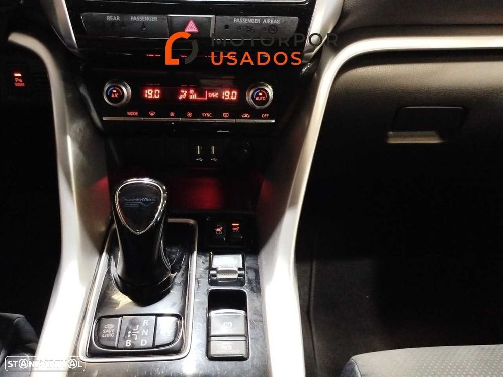 Mitsubishi Eclipse Cross 2.4 PHEV Black Edition - 24