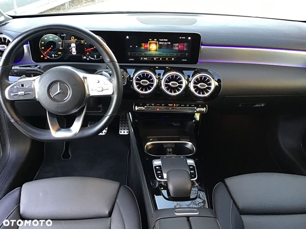 Mercedes-Benz CLA 250 4Matic 7G-DCT Edition 2020 - 20