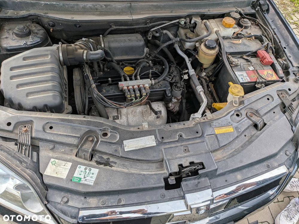 Chevrolet Captiva 2.4 LS 5os - 10