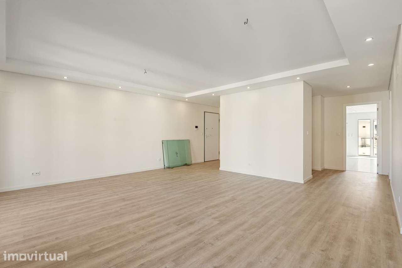 Apartamento T2 com estacionamento, Parede, Cascais - Grande imagem: 3/26