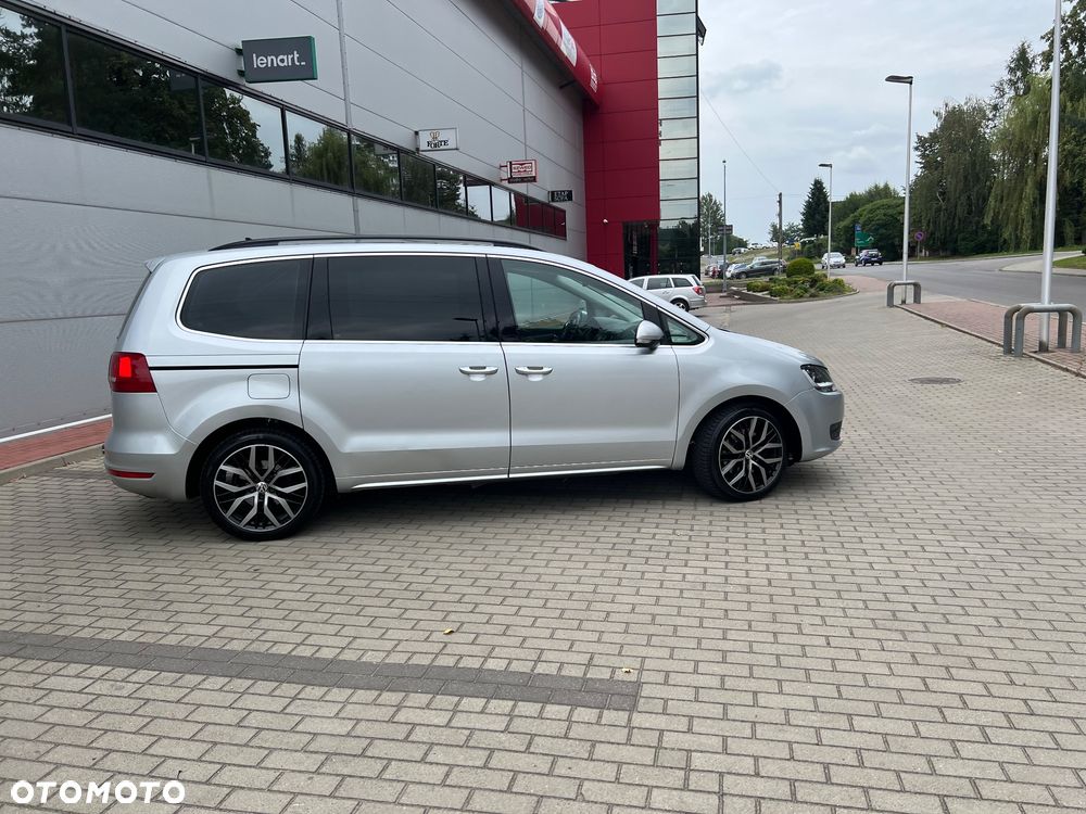 Volkswagen Sharan - 24