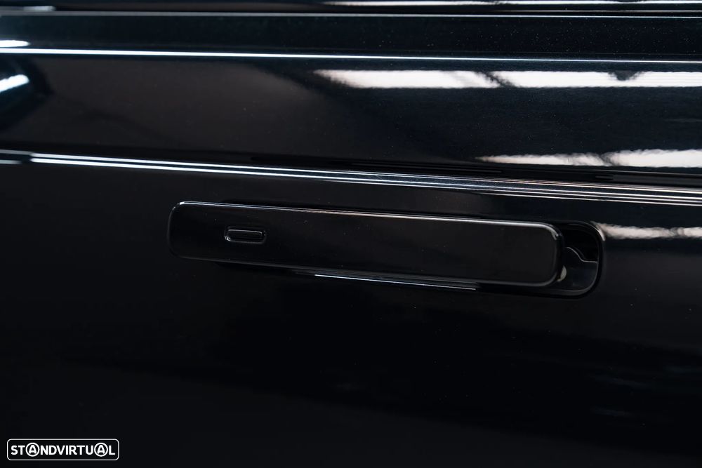 Land Rover Range Rover Velar P400e R-Dynamic SE - 16