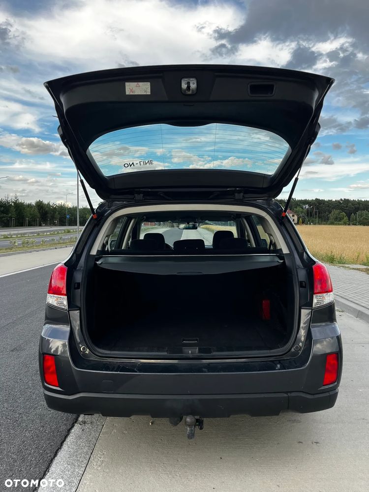 Subaru Legacy - 14