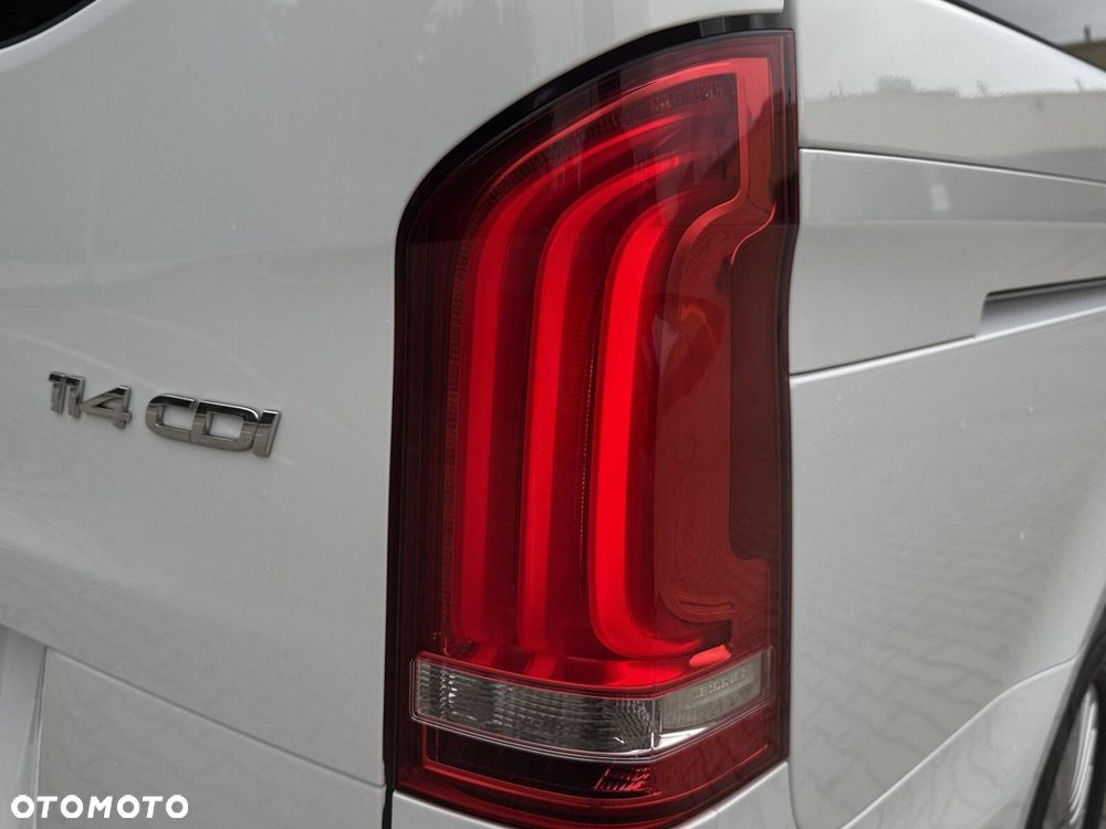 Mercedes-Benz Vito Tourer L2 Pro 9G-Tronic 447.703 - 13
