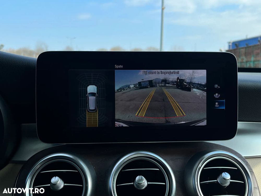 Mercedes-Benz GLC 220 d 4MATIC - 24