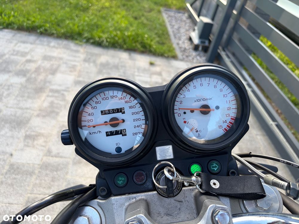 Honda Hornet - 15