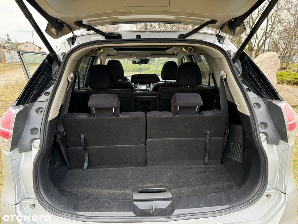 Nissan X-Trail 1.6 DCi Tekna 2WD 7os - 17