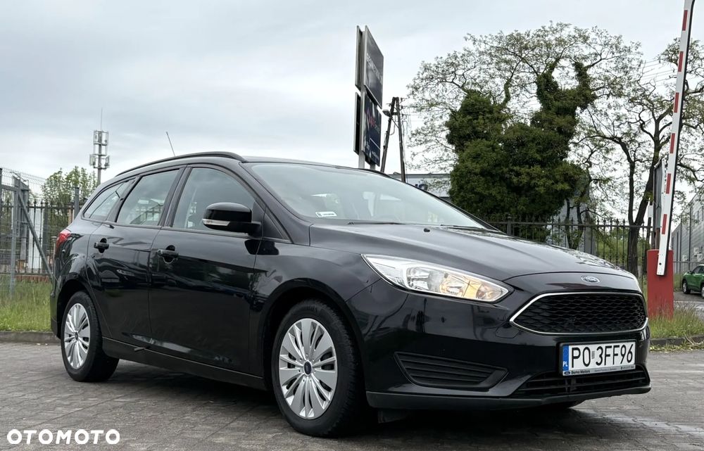 Ford Focus 1.6 Gold X PowerShift - 3