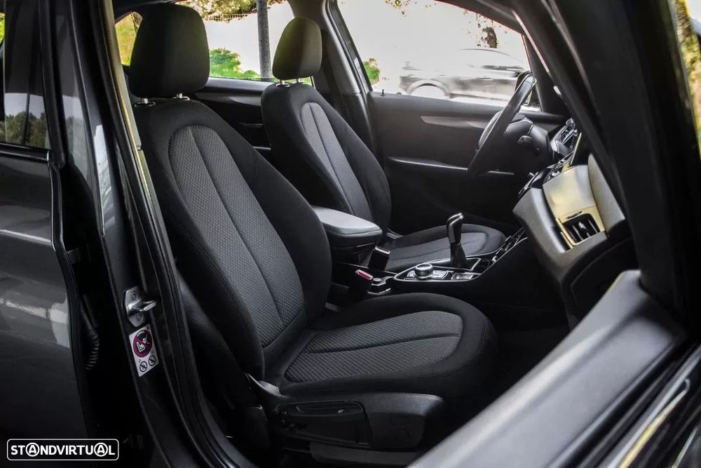 BMW 216 Active Tourer d Advantage - 27