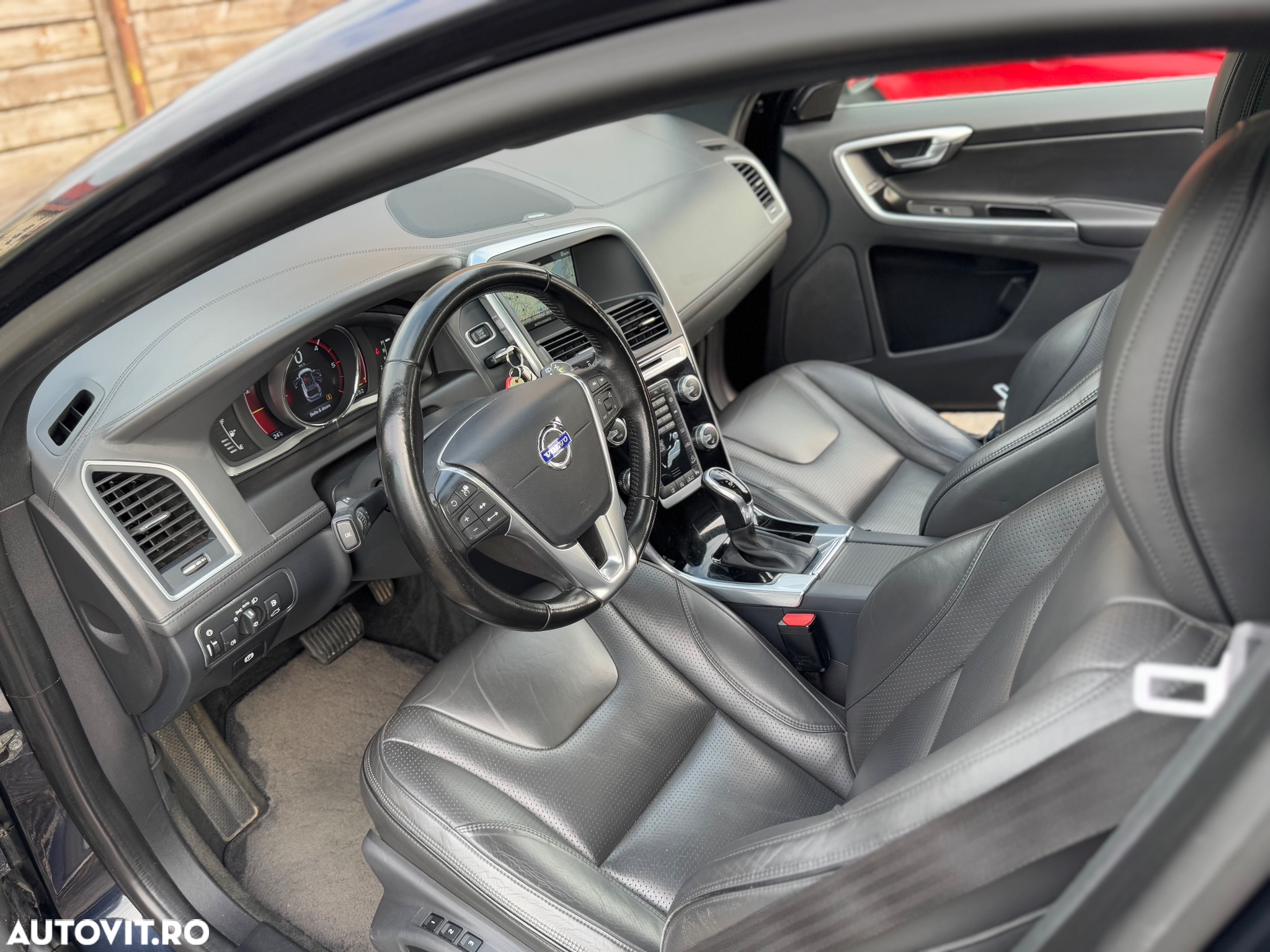 Volvo XC 60 D5 AWD Geartronic Summum - 39