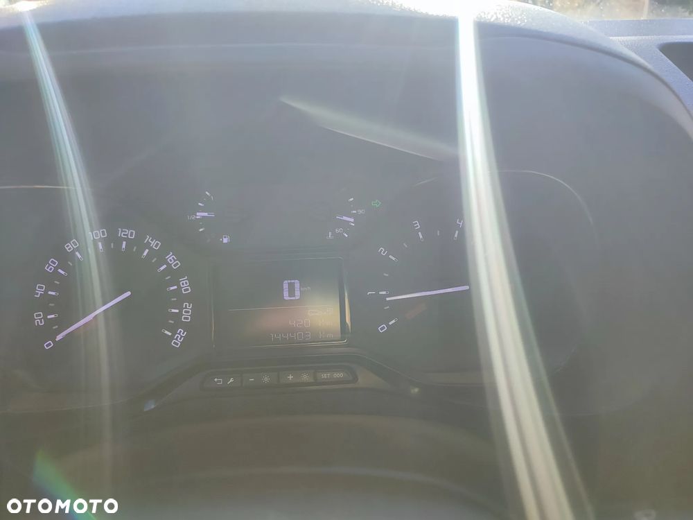 Toyota Proace City - 27