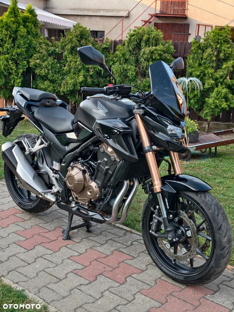Honda CB - 2