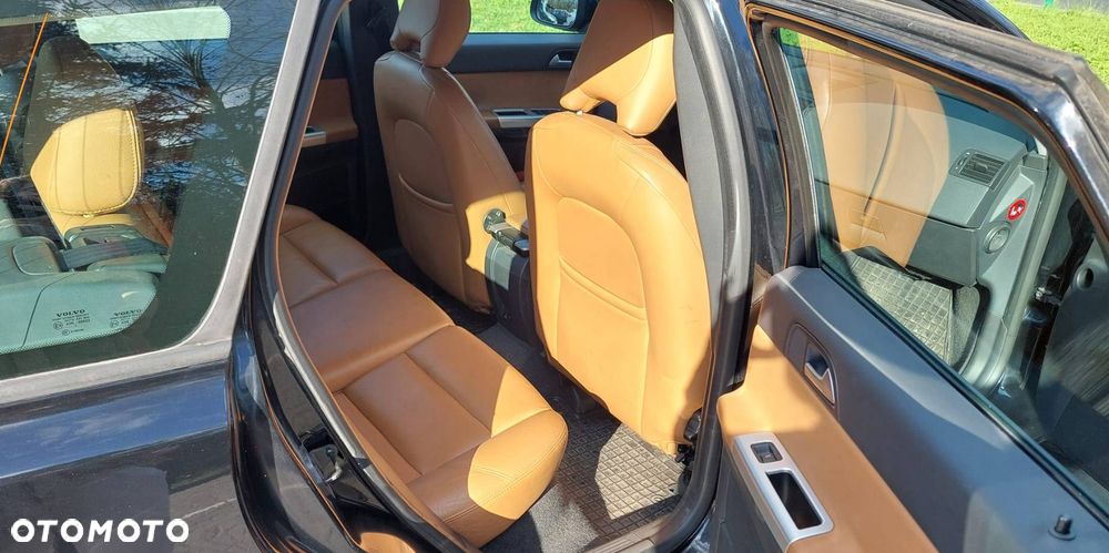 Volvo V50 1.6D - 9
