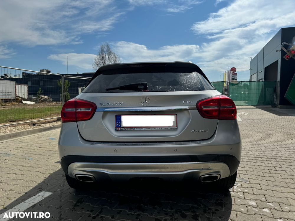 Mercedes-Benz GLA 200 (CDI) d 4Matic 7G-DCT - 6