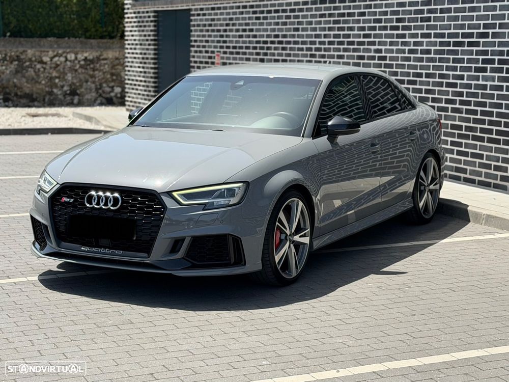 Audi RS3 Limousine S tronic - 11