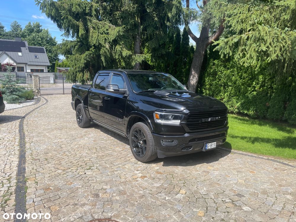 RAM 1500 5.7 Crew Cab Longbed Laramie Black - 1
