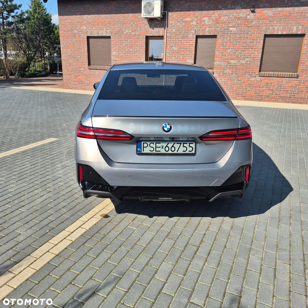 BMW Seria 5 520d - 6