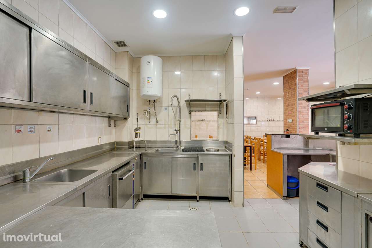 Restaurante / Cafe Equipado Vale Fetal, Charneca de Caparica - Grande imagem: 4/12