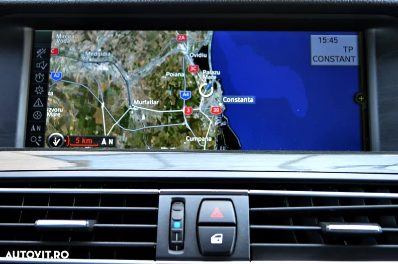 BMW Seria 5 520d Aut. - 13