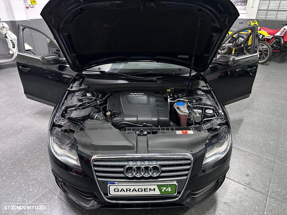 Audi A4 Avant 2.0 TDI S-line - 4