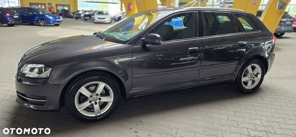 Audi A3 Sportback - 5