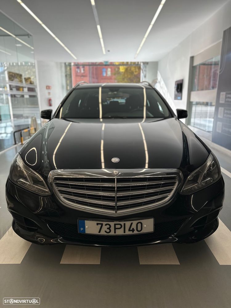 Mercedes-Benz E 300 Bluetec Hybrid Elegance - 4