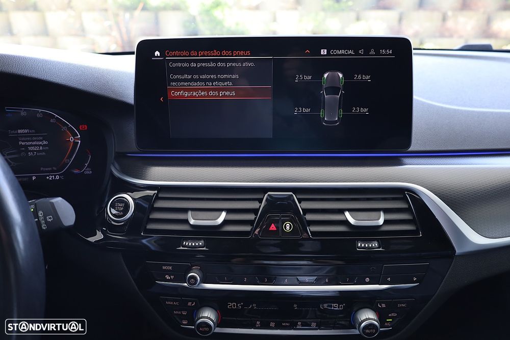 BMW 520 d Pack Desportivo M Auto - 31