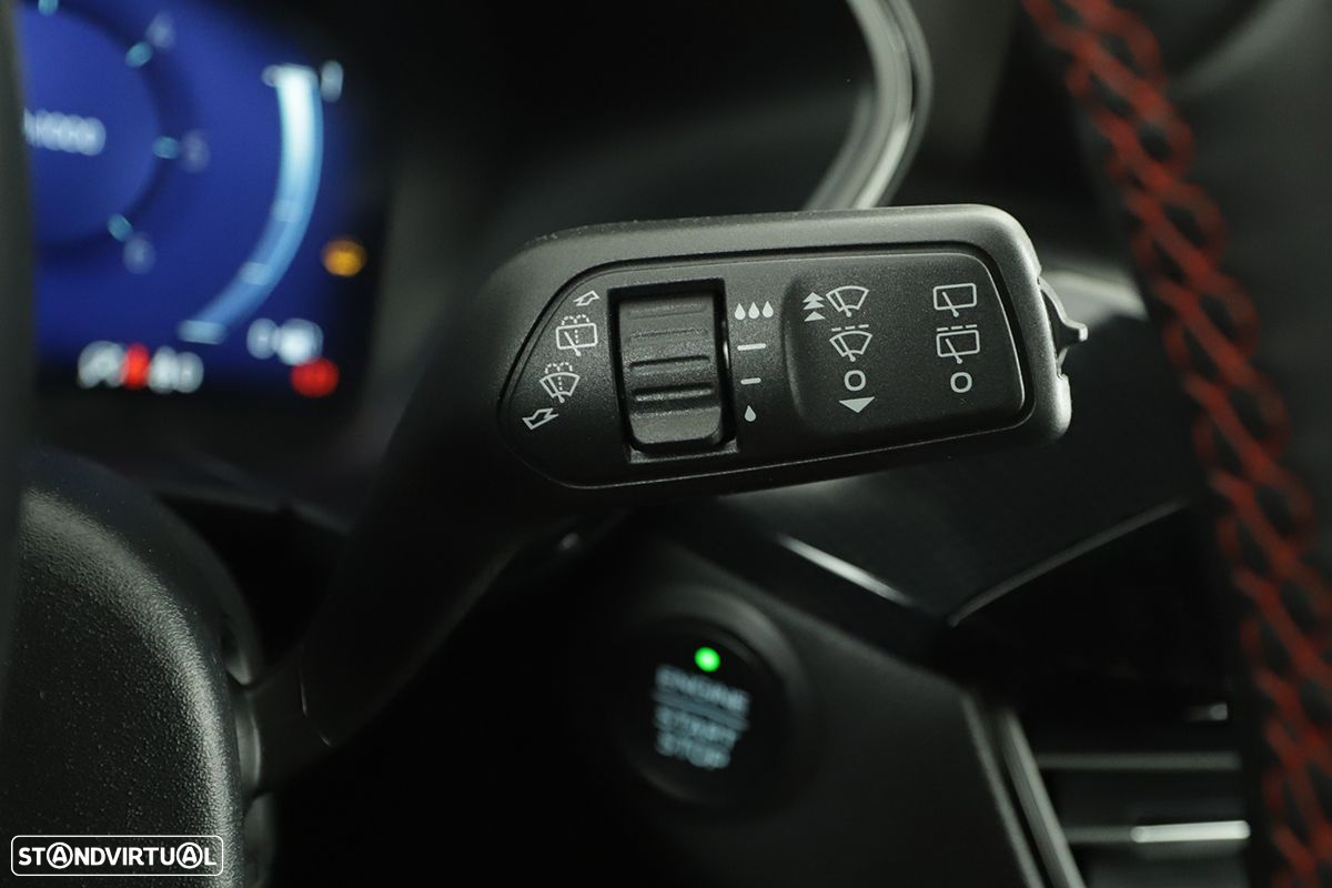 Ford Kuga 1.5 TDCi EcoBlue ST-Line - 18