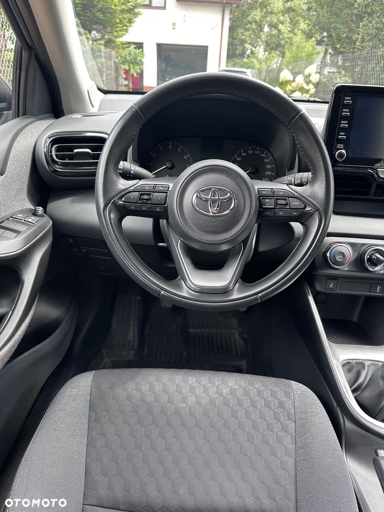 Toyota Yaris 1.5 Comfort - 16