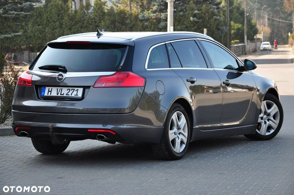 Opel Insignia - 19